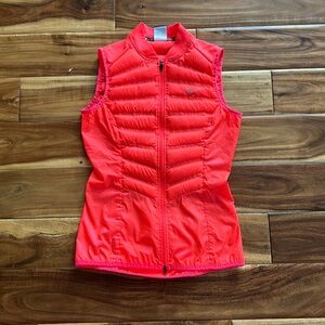 Nike zip up down grater running vest. XS